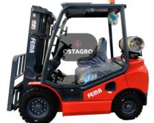 Autoelevador Nafta/gas 2500kg Altura 4,50 Mt