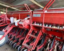 Sembradora Crucianelli Pionera 3520 año 2012