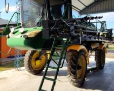 Pulverizadora Tedeschi MT3000 BT 2009 3000lt 25mt