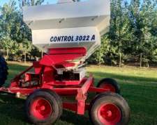 Fertilizadora Yomel. Control 3022 A. 3000 Kg. Y 22m Labor.