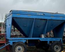 Tolva Semillera el Grillo con Divisorio 8 TN Toneladas