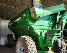 Tolva Auto Descargable 28000lts Montecor. año 2021