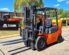 Autoelevador Diesel Michigan Me25-45tt Torre 4,5m 2,5tt