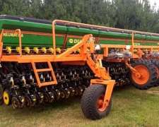 Sembradora Dumaire 810. muy Buen Estado.