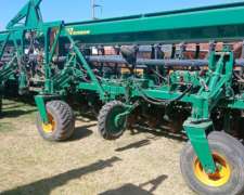 Sembradora Pierobon Usada 20 a 52 Neumatica