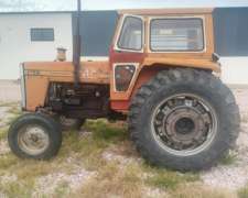 Massey Ferguson 1175 .