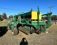 Sembradora Pierobon Monodisco con Alfalfero.buen Estado