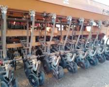 Sembradora Stefoni de 12 a 52 - Usada