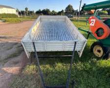 Acoplado Playo UN Eje C/gomas y Luces