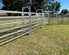 Panel para Corral. Dimensiones: 2100mm Ancho X 1800mm Alto