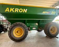 Excelente Akron 20 TN con Balanza