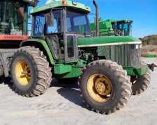 Tractor John Deere 6605