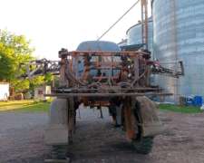 Pulverizadora Jacto Uniport 3000