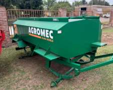 Cisterna Agromec 3000 Litros en Cordoba