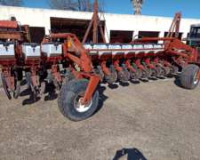 Sembradora Gringa IV Unico Dueño. 14 a 52
