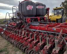 Sembradora Apache 918 Neumática 49 Líneas a 17,5 año 2019