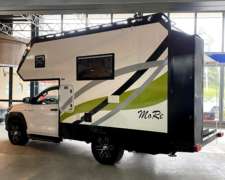 Vdo Toyota Hilux 4X4 DX 2.4 TD 2023 con Camper Carrozados RF