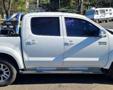 Vendo Toyota Hilux 2015