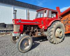 Usado - Massey Ferguson 1095 - 2wd - Rod. Simple - Cabinado