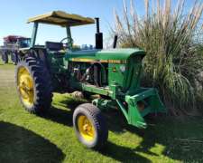 John Deere 2420 4X2