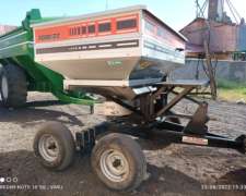 Fertilizadora Syra de 3000 Lts.