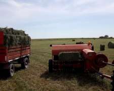 Enfardadora de Fardo Cuadrado en Buen Estado