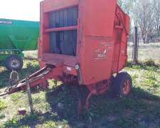 Rotoenfardadora Mainero con Monitor MA30