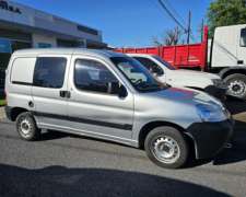 Peugeot Partner 1.6 HDI año 2021