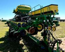 Sembradora John Deere - 1745