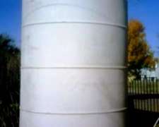 Tanque Fijo Aéreo Vertical Cilíndrico 26000 Lts Moldplast