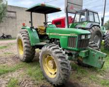 Tractor John Deere 5705 con Techo
