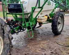 Pulverizador Metalfor Futur 3000 con Banderillero -