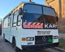 Colectivo Mercedes Benz Motor 15/18.