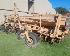 Sembradora Agrometal MX 23 a 21 Tolva Única