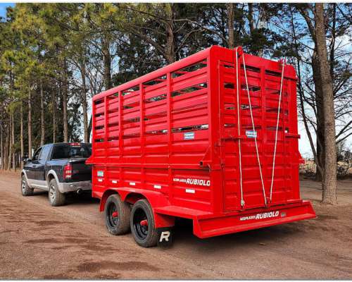 Acoplado Tráiler Jaula para Hacienda 4 Mts. Balancín