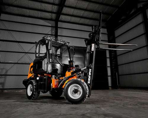 Conax Autoelevador Agrícola CXA 250 - Potencia y Eficiencia
