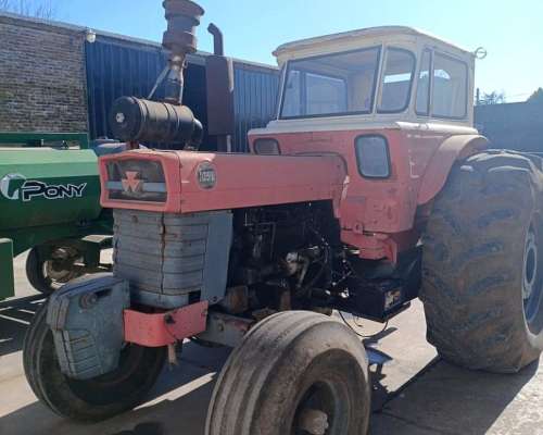 Tractor MF 1098 , Buien de Mecanica Pintura Descolorida