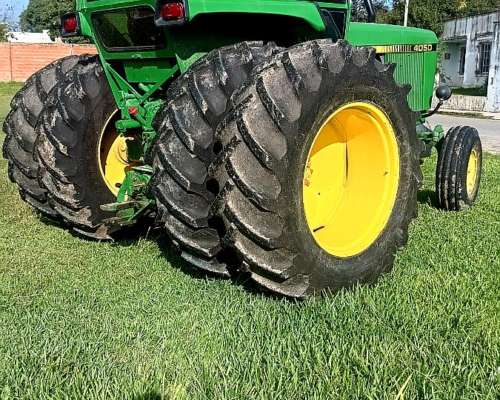 Tractor John Deere 4050 Origen U.s.a.