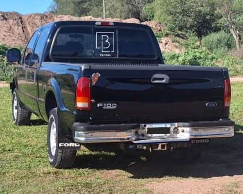 Ford F100 XLT 4X4