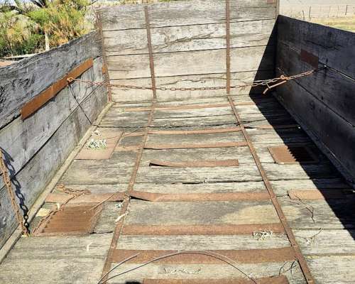 Acoplado Playo de 8 TN. de 4.5 X 2 MS.