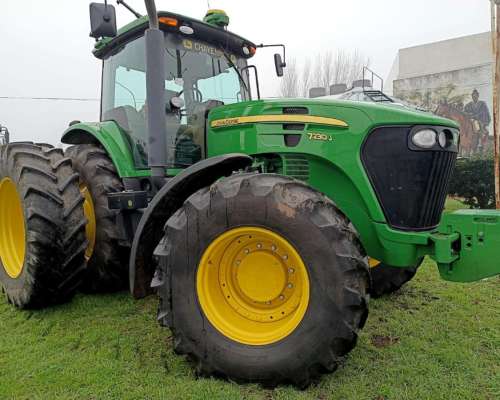 Jhon Deere 7230 J