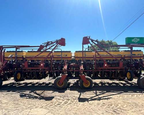 Sembradora Super Walter W630 de 20 Líneas A52,5 año 2012 D/F