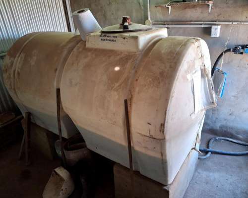 Tanque Plastico Horizontal 2000 Litros