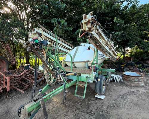 Fumigador Pulverizador Pampero 2000 Lts