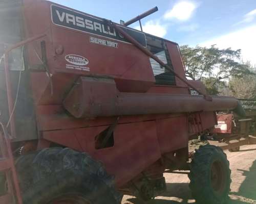 Cosechadora Vassalli 1200 año 97 .perkins A/A 23 Pies