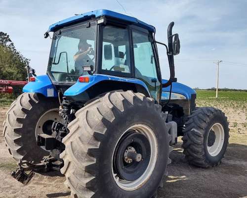 Tractor New Holland TM 150 Motor Reparado