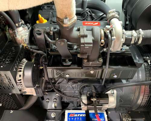 Grupo Electrógeno FPT Iveco 33 KVA