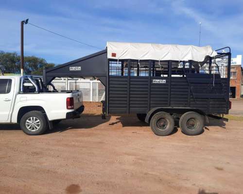 Acoplado Farina para Caballos