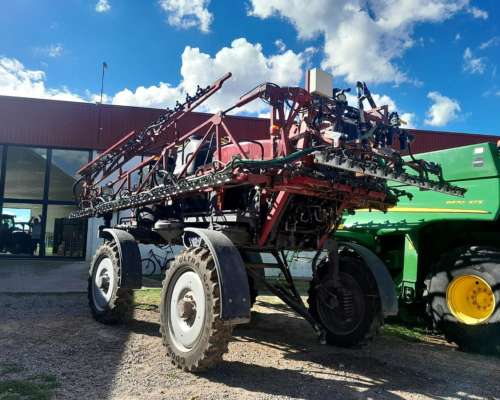 Case Patriot 300, año 2025, 32 Metros. 1200 Hs