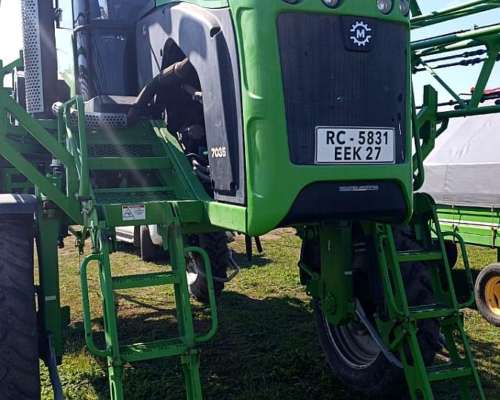 Pulverizadora Metalfor 7035